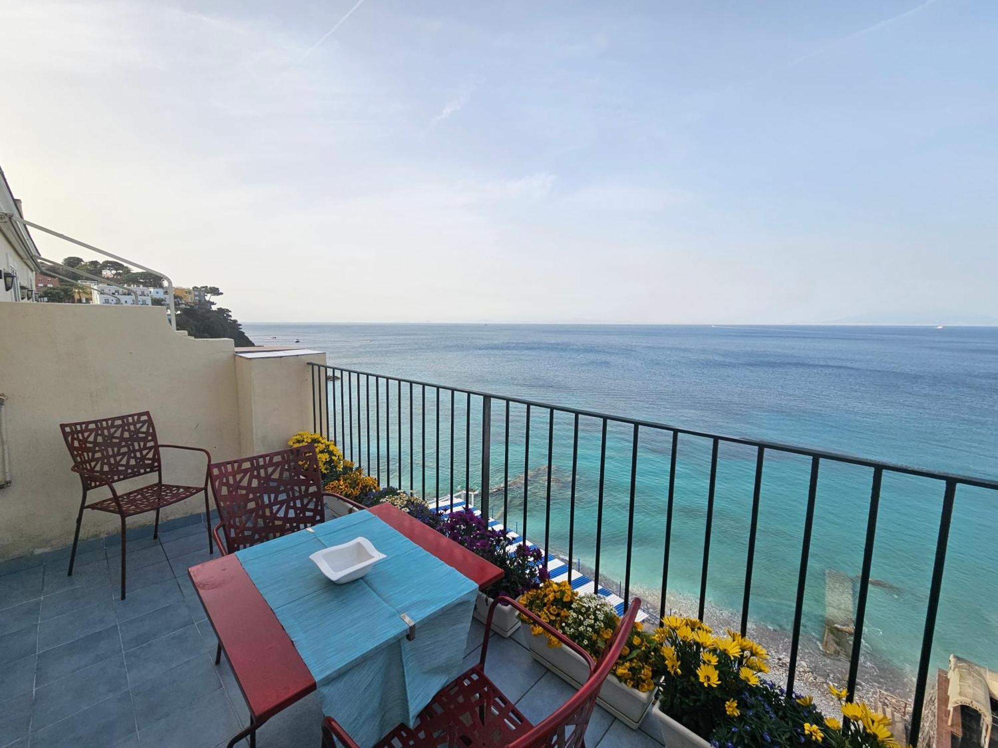 La Bomboniera Apartment Capri Exterior photo