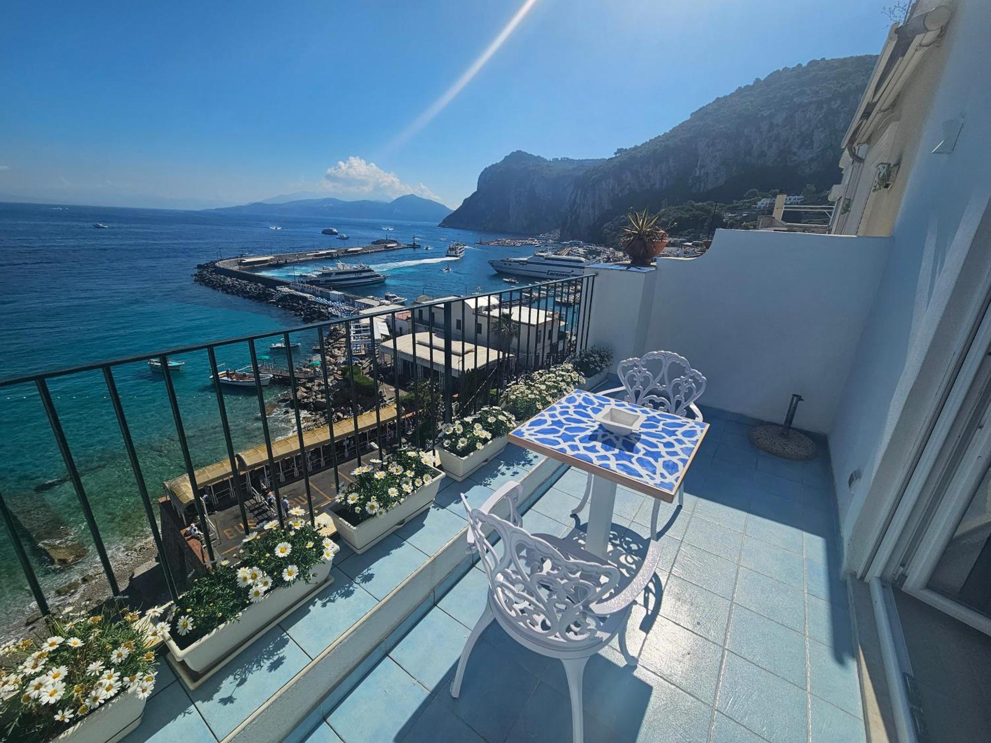 La Bomboniera Apartment Capri Exterior photo